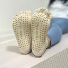 画像をギャラリービューアに読み込む, 5本指ソックス