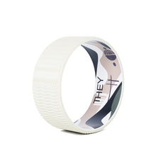 画像をギャラリービューアに読み込む, モノクローム・リゾナンス 【THEY (ゼイ) ヨガホイール】